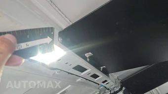 2015 Ford Transit 150 Cargo Van w/RH Swing-Out Doors Low Roof 130.0" WB - miniatura 25