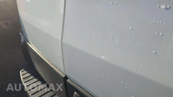 2015 Ford Transit 150 Cargo Van w/RH Swing-Out Doors Low Roof 130.0" WB - miniatura 38