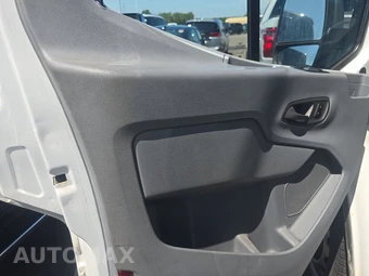 2015 Ford Transit 150 Cargo Van w/RH Swing-Out Doors Low Roof 130.0" WB - miniatura 9