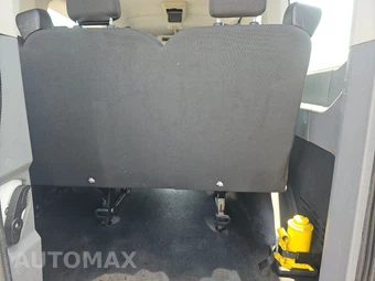 2015 Ford Transit 150 Passenger Wagon XL w/RH Sliding Door Medium Roof 130.0" WB - miniatura 16
