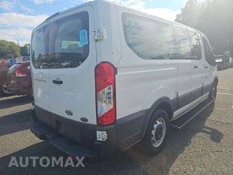 2015 Ford Transit 150 Passenger Wagon XL w/RH Swing-Out Doors Low Roof 130.0" WB - miniatura 3