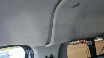 2015 Ford Transit 150 Passenger Wagon XLT w/RH Sliding Door Low Roof 130.0" WB - miniatura 29