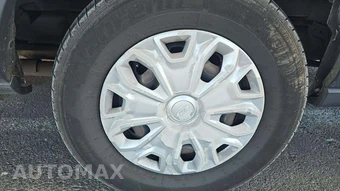 2015 Ford Transit 150 Passenger Wagon XLT w/RH Sliding Door Low Roof 130.0" WB - miniatura 37