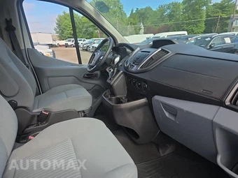2015 Ford Transit 150 Passenger Wagon XLT w/RH Swing-Out Doors Low Roof 130.0" WB - miniatura 26