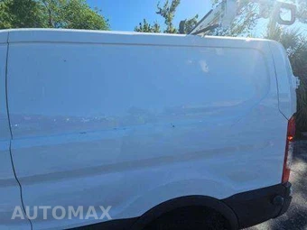 2015 Ford Transit 250 Cargo Van w/RH Sliding Door Low Roof 148.0" WB - miniatura 31