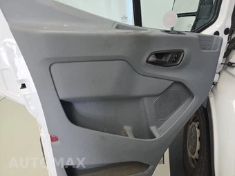 2015 Ford Transit 250 Cargo Van w/RH Sliding Door Medium Roof 148.0" WB - miniatura 9