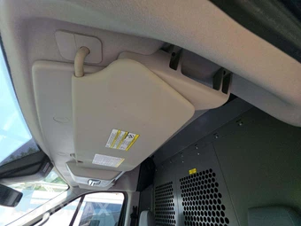 2015 Ford Transit 250 Cargo Van w/RH Sliding Door Medium Roof 148.0" WB - miniatura 11