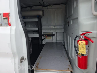 2015 Ford Transit 250 Cargo Van w/RH Swing-Out Doors Low Roof 130.0" WB - miniatura 13