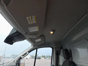 2015 Ford Transit 250 Cargo Van w/RH Swing-Out Doors Low Roof 130.0" WB - miniatura 18