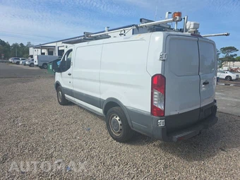 2015 Ford Transit 250 Cargo Van w/RH Swing-Out Doors Low Roof 130.0" WB - miniatura 9