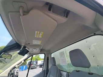 2015 Ford Transit 350 HD Cab Chassis 9950 GVWR DRW - miniatura 11