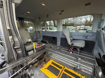 2015 Ford Transit 350 Passenger Wagon XL w/RH Sliding Door Medium Roof 148.0" WB - miniatura 47