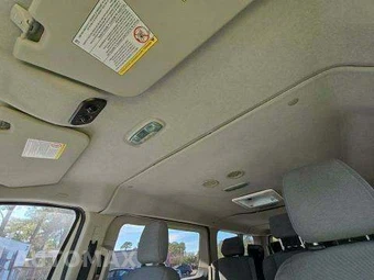 2015 Ford Transit 350 Passenger Wagon XLT w/RH Sliding Door Low Roof 148.0" WB - miniatura 11