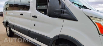 2015 Ford Transit 350 Passenger Wagon XLT w/RH Swing-Out Doors Low Roof 148.0" WB - miniatura 20