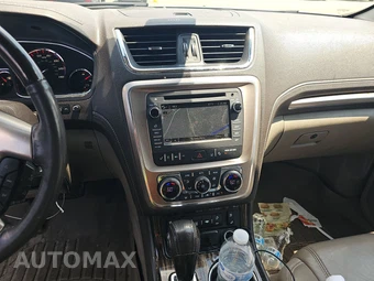 2015 GMC Acadia Denali 5SA – miniatura 11