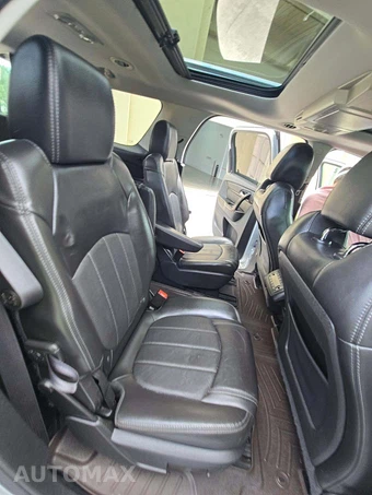 2015 GMC Acadia Denali 5SA – miniatura 14
