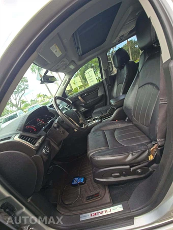 2015 GMC Acadia Denali 5SA – miniatura 3