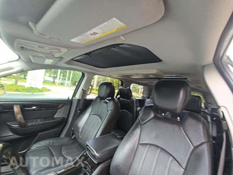 2015 GMC Acadia Denali 5SA – miniatura 8