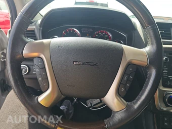 2015 GMC Acadia Denali 5SA – miniatura 10