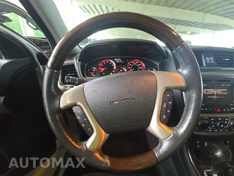 2015 GMC Acadia Denali 5SA – miniatura 10