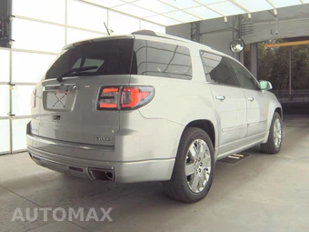 2015 GMC Acadia Denali 5SA – miniatura 4