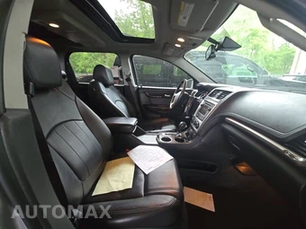 2015 GMC Acadia Denali 5SA – miniatura 8