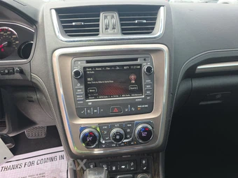 2015 GMC Acadia Denali 5SA – miniatura 11