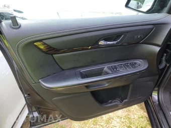 2015 GMC Acadia Denali 5SA – miniatura 9