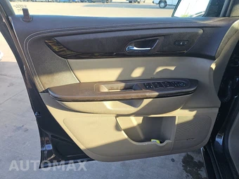 2015 GMC Acadia Denali 5SA – miniatura 9