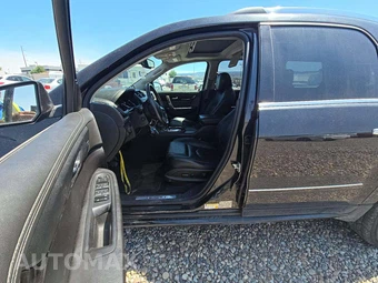 2015 GMC Acadia Denali 5SA – miniatura 3