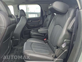 2015 GMC Acadia Denali 5SA – miniatura 13