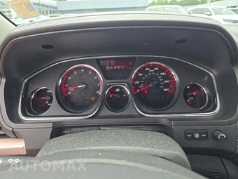 2015 GMC Acadia Denali 5SA – miniatura 9