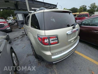 2015 GMC Acadia SLE-2 3SB – miniatura 2