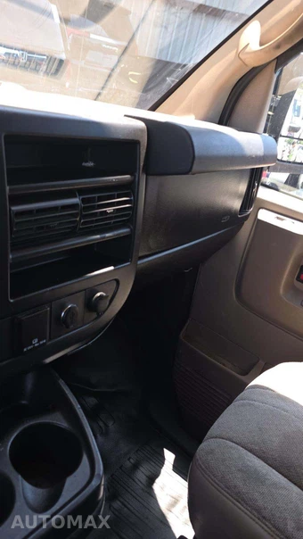 2015 GMC Savana 2500 Cargo Van 1WT 155.0" WB – miniatura 23
