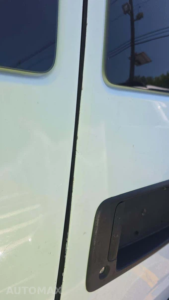 2015 GMC Savana 2500 Cargo Van 1WT 155.0" WB – miniatura 26