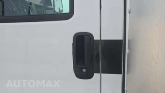 2015 GMC Savana 3500 Cutaway 1WT DRW – miniatura 32