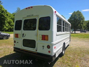 2015 GMC Savana 3500 Cutaway 1WT DRW – miniatura 3