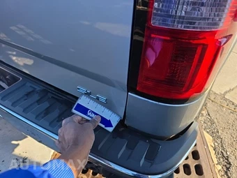 2015 GMC Sierra 1500 SLE Extended Cab Medium Bed 3SA – miniatura 25