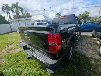 2015 GMC Sierra 2500 Denali HD Crew Cab Medium Bed 5SA - miniatura 3