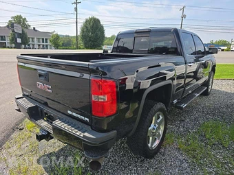 2015 GMC Sierra 2500 Denali HD Crew Cab Medium Bed 5SA - miniatura 3