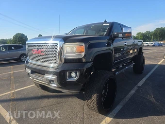 2015 GMC Sierra 2500 Denali HD Crew Cab Medium Bed 5SA w/Built-In Wi-Fi - samochód z USA z aukcji Manheim, oferta Kup Teraz w AUTOMAX