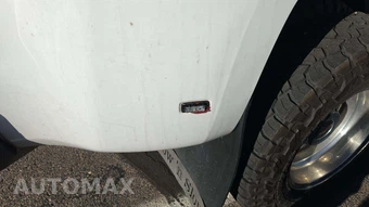 2015 GMC Sierra 3500 Denali HD Crew Cab Long Bed 5SA w/Built-In Wi-Fi DRW - miniatura 18