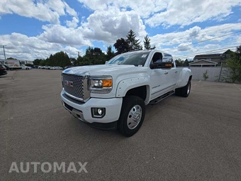 2015 GMC Sierra 3500 Denali HD Crew Cab Long Bed 5SA w/Built-In Wi-Fi DRW
