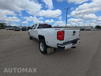 2015 GMC Sierra 3500 Denali HD Crew Cab Long Bed 5SA w/Built-In Wi-Fi DRW - miniatura 2
