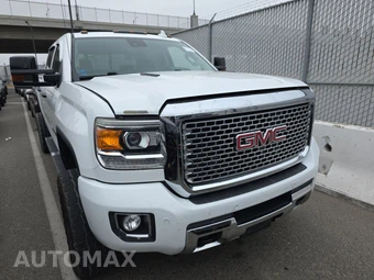 2015 GMC Sierra 3500 Denali HD Crew Cab Medium Bed 5SA w/Built-In Wi-Fi - miniatura 3