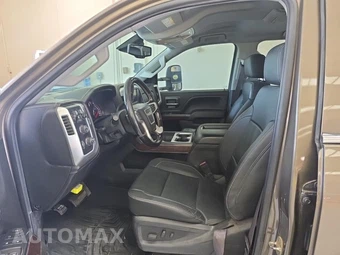 2015 GMC Sierra 3500HD SLT Crew Cab Long Bed 4SA DRW - miniatura 7