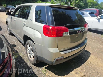 2015 GMC Terrain SLE-1 3SA – miniatura 2