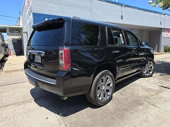 2015 GMC Yukon Denali 5SA - miniatura 3