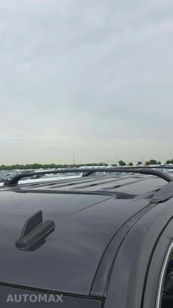 2015 GMC Yukon Denali 5SA – miniatura 18