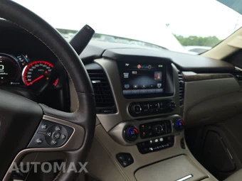 2015 GMC Yukon Denali 5SA – miniatura 11